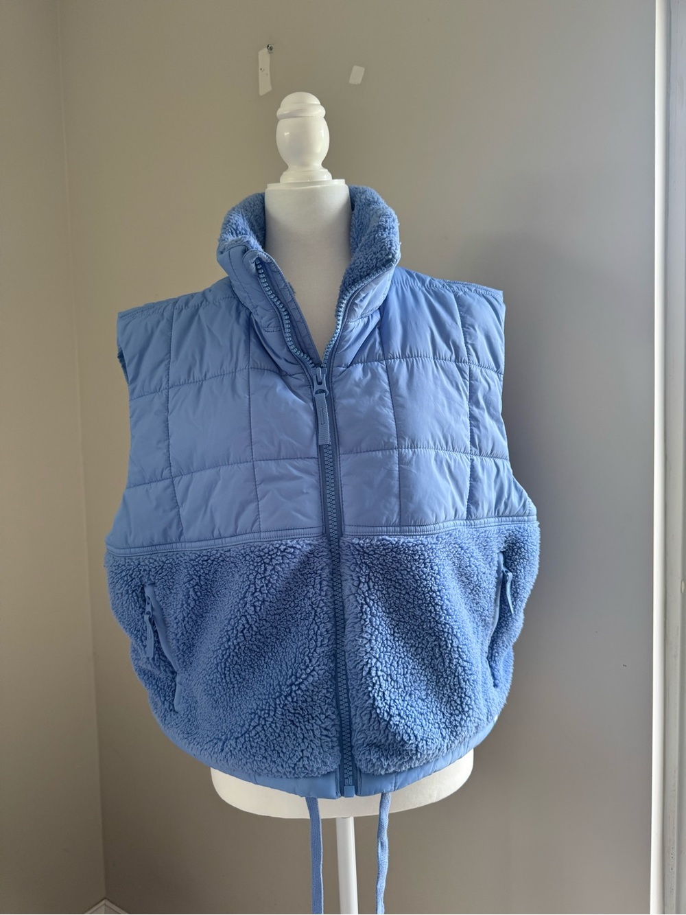 JoyLab Light Blue Quilted & Sherpa Vest